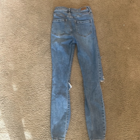 RSQ Women’s Super High Rise Jegging, Size 24 (0). Used Condition - Picture 2 of 7